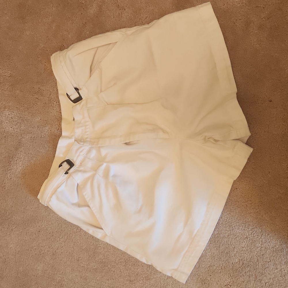 Newport News Y2K Ladies White Denim Shorts, Size 8